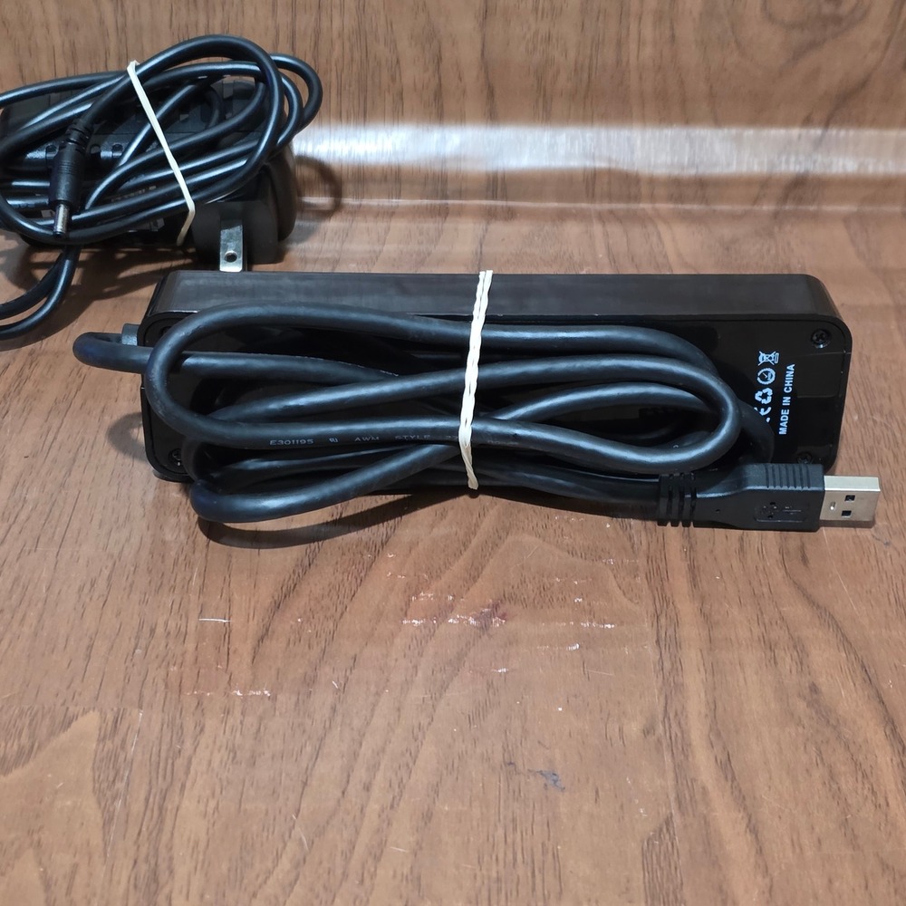 Atolla Powered USB 3.0 Hub 7 Data Ports 1 Charging Port with AC Adapter Black - Picture 5 of 6